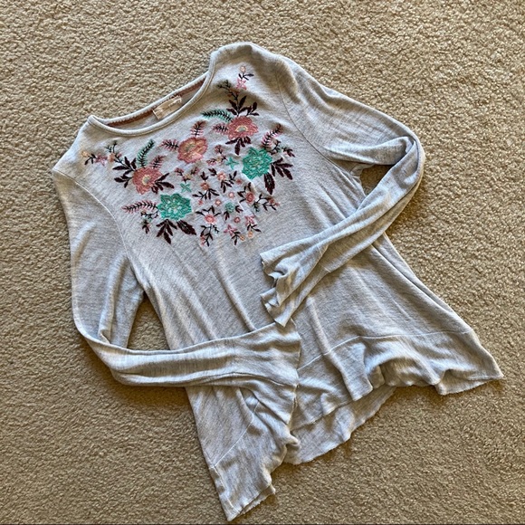 Altar’d State Embroidered Top - Picture 3 of 8